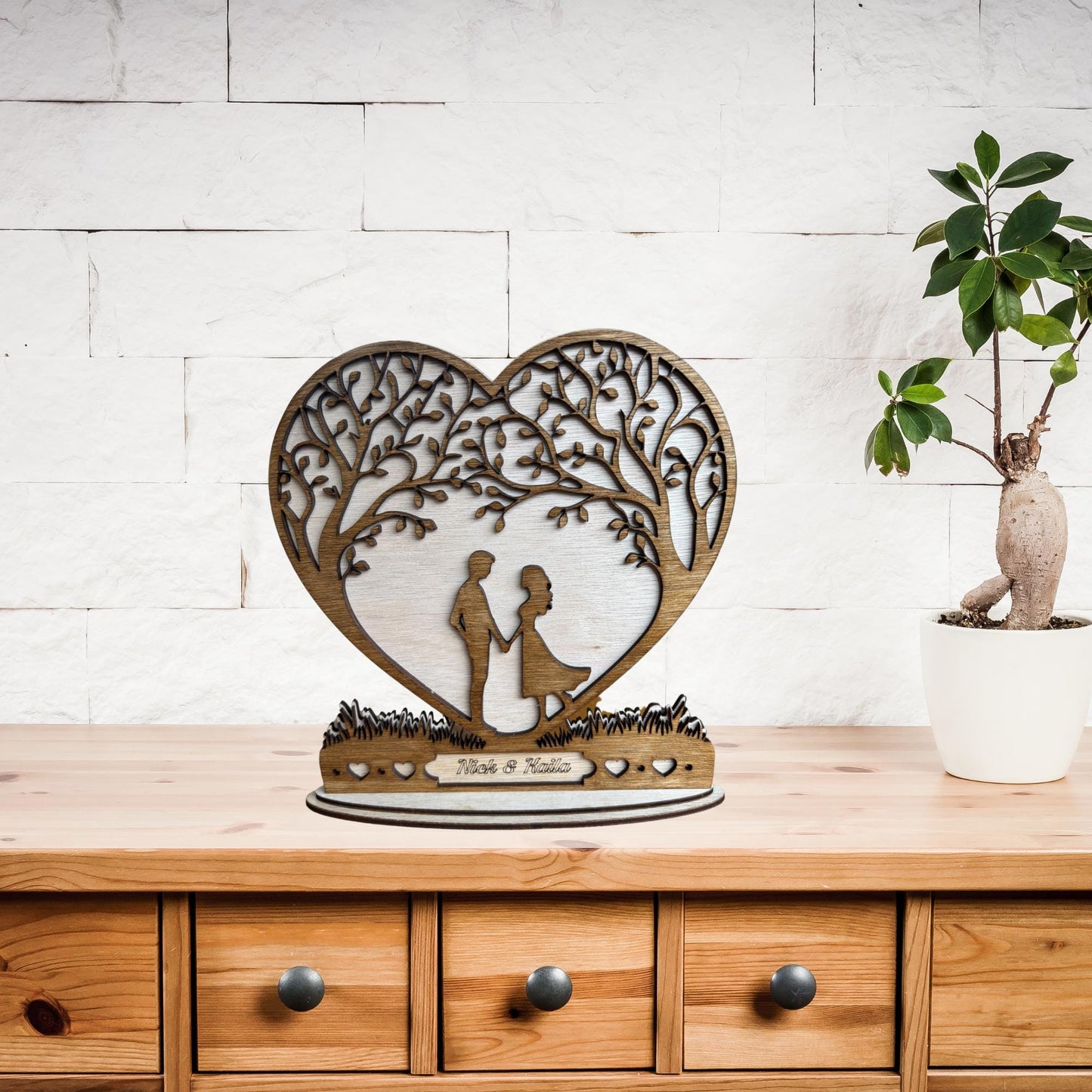 Outdoor Love Tree Couple Romantic Heart Ornament